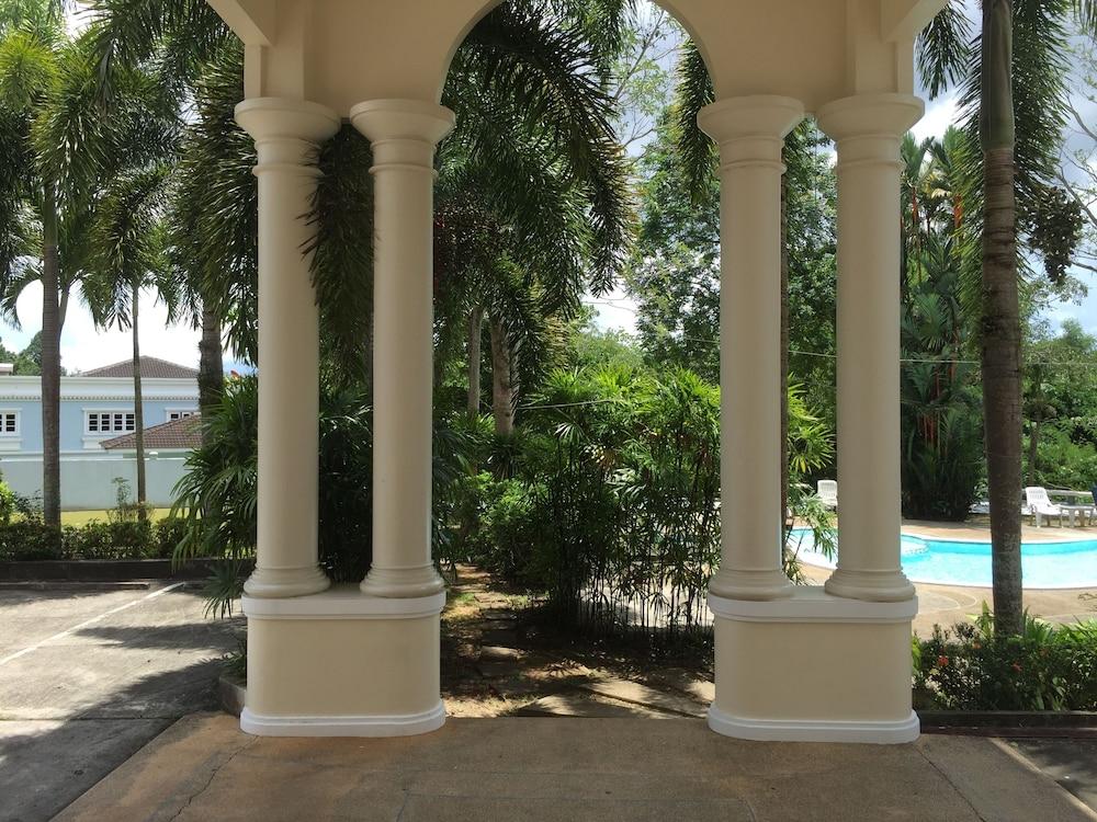 Krabi Golden Hill Hotel Екстер'єр фото