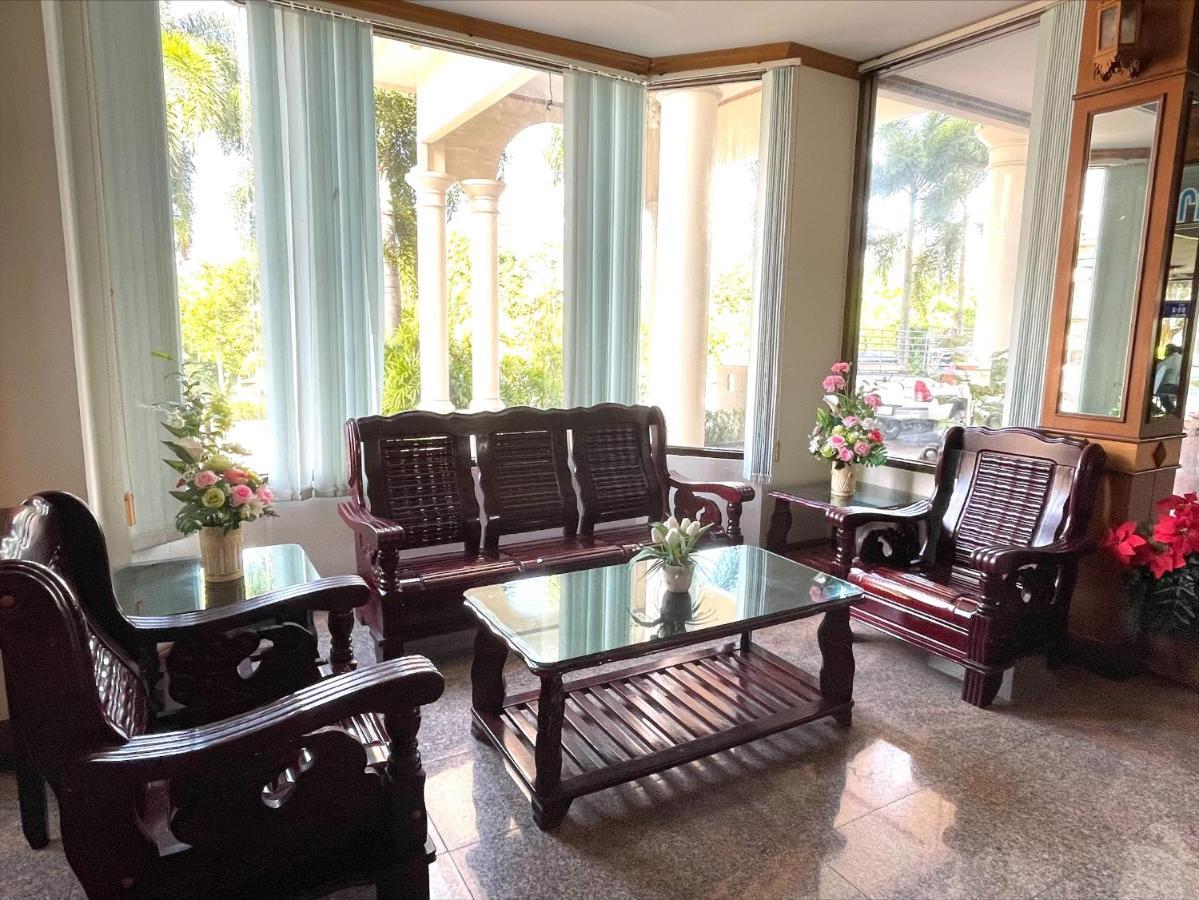 Krabi Golden Hill Hotel Екстер'єр фото