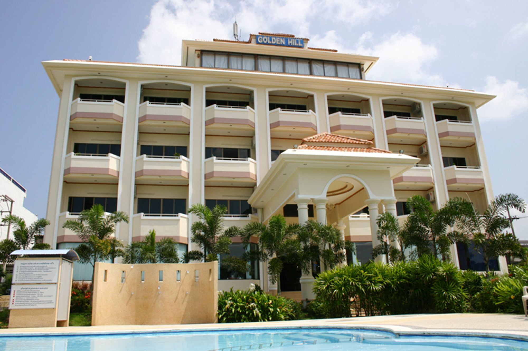 Krabi Golden Hill Hotel Екстер'єр фото