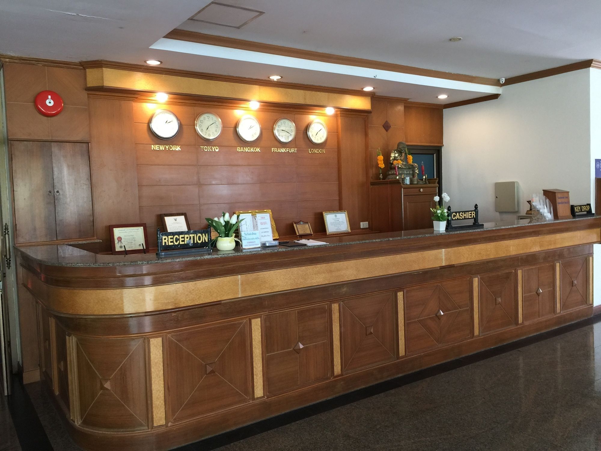 Krabi Golden Hill Hotel Екстер'єр фото