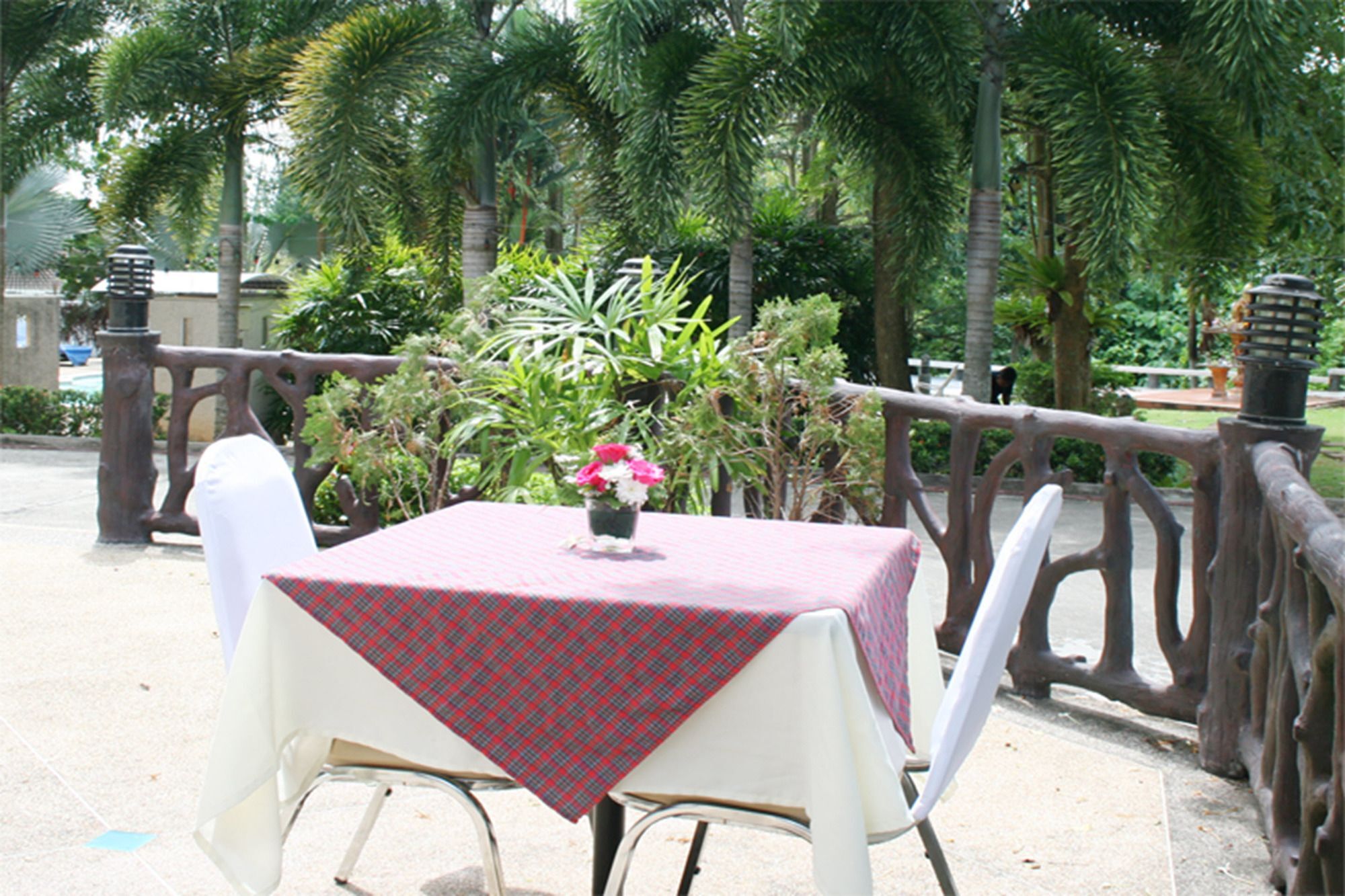 Krabi Golden Hill Hotel Екстер'єр фото