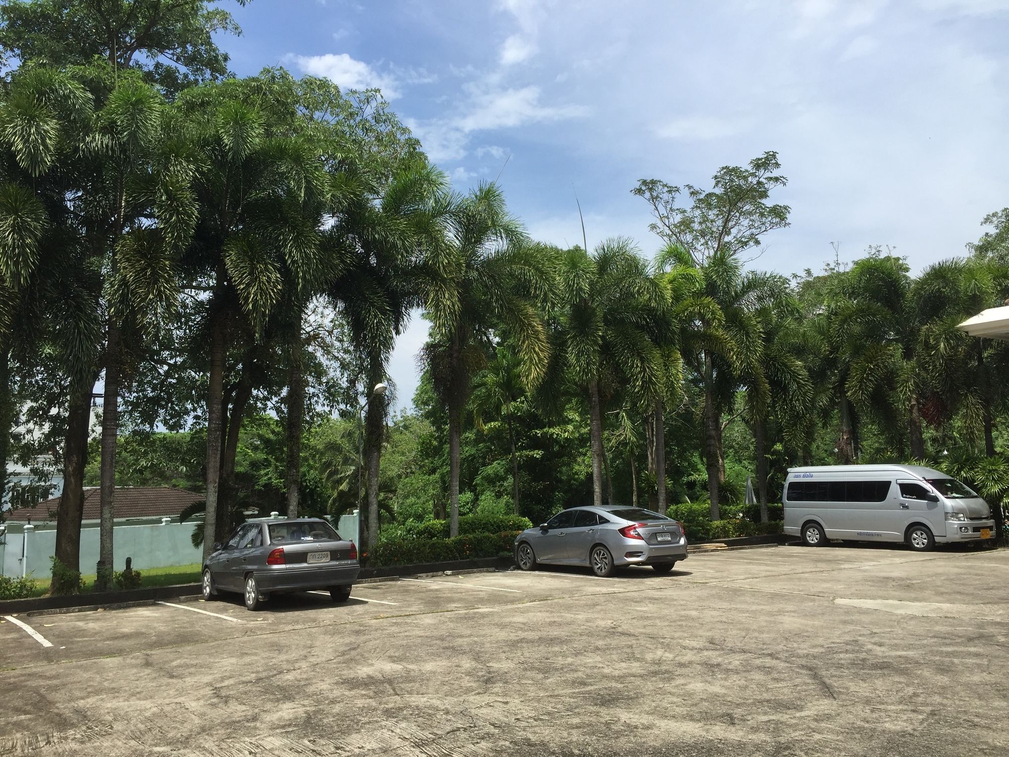 Krabi Golden Hill Hotel Екстер'єр фото